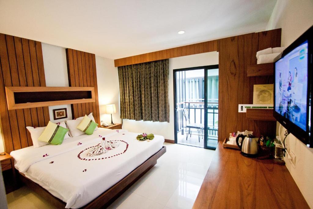 Khách sạn The Patong